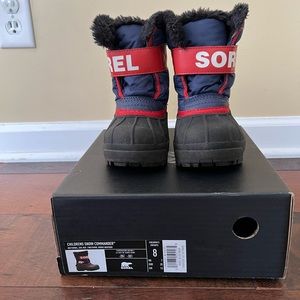 Toddler winter boots size 8